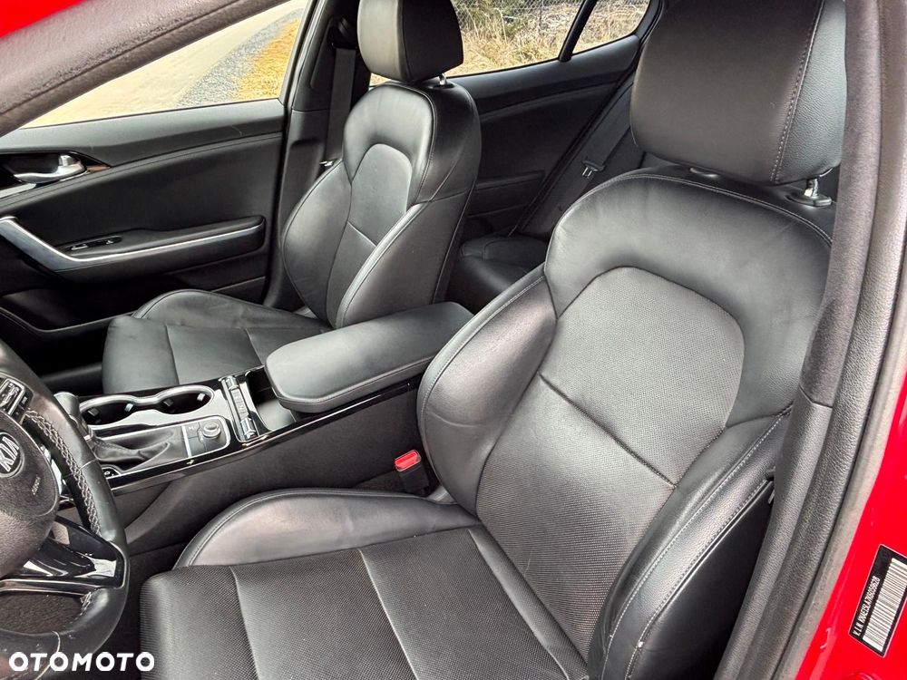 Kia Stinger 2.0 T-GDI OPF GT Line - 8