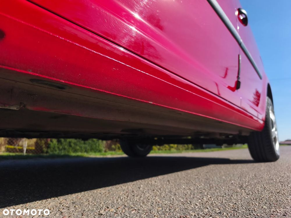 Volkswagen Caddy Life - 12