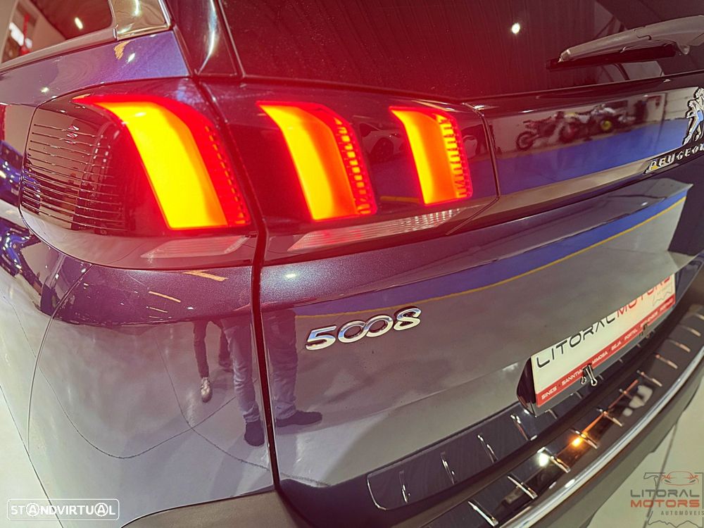 Peugeot 5008 1.2 PureTech Allure Pack EAT8 - 8