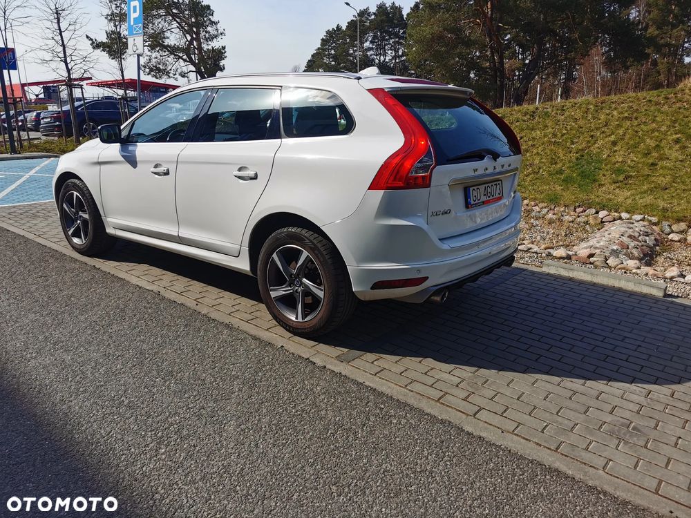Volvo XC 60 - 4