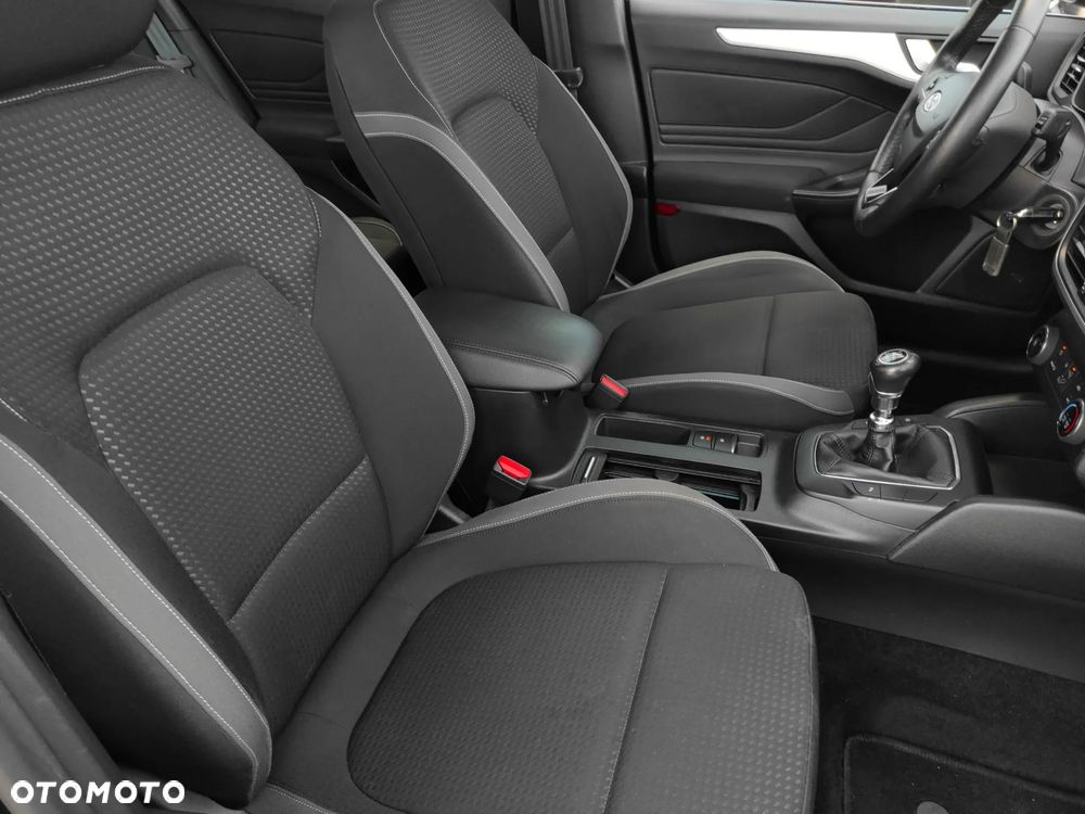 Ford Focus 1.0 EcoBoost Trend - 20