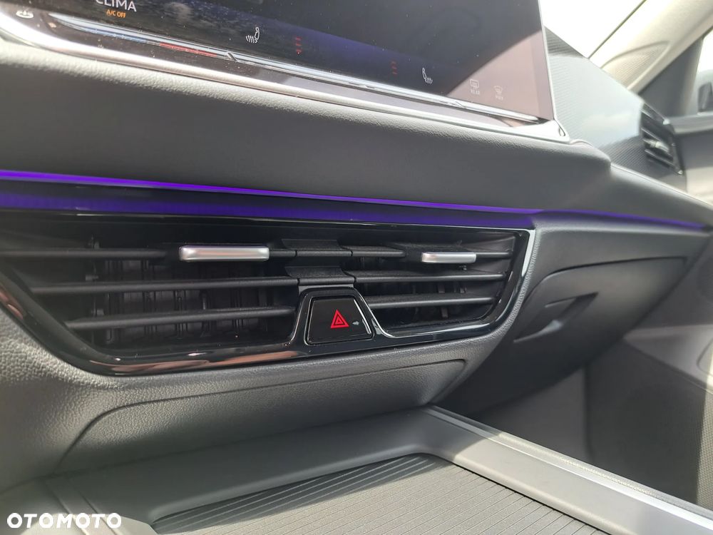 Volkswagen Passat 2.0 TDI EVO Business DSG - 17