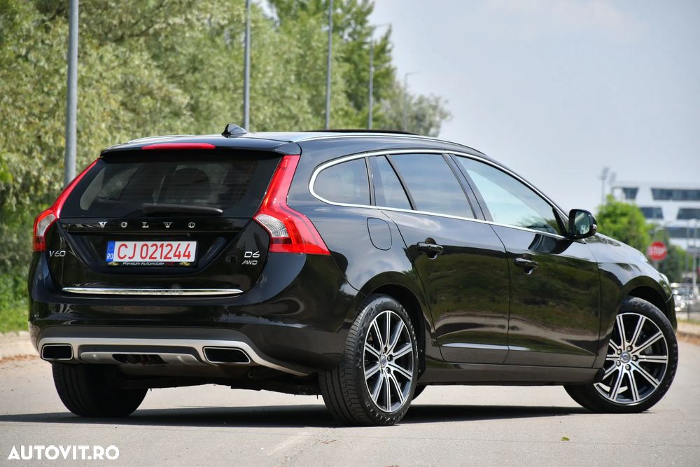 Volvo V60 D6 Plug-In-Hybrid AWD Geartronic Summum - 19