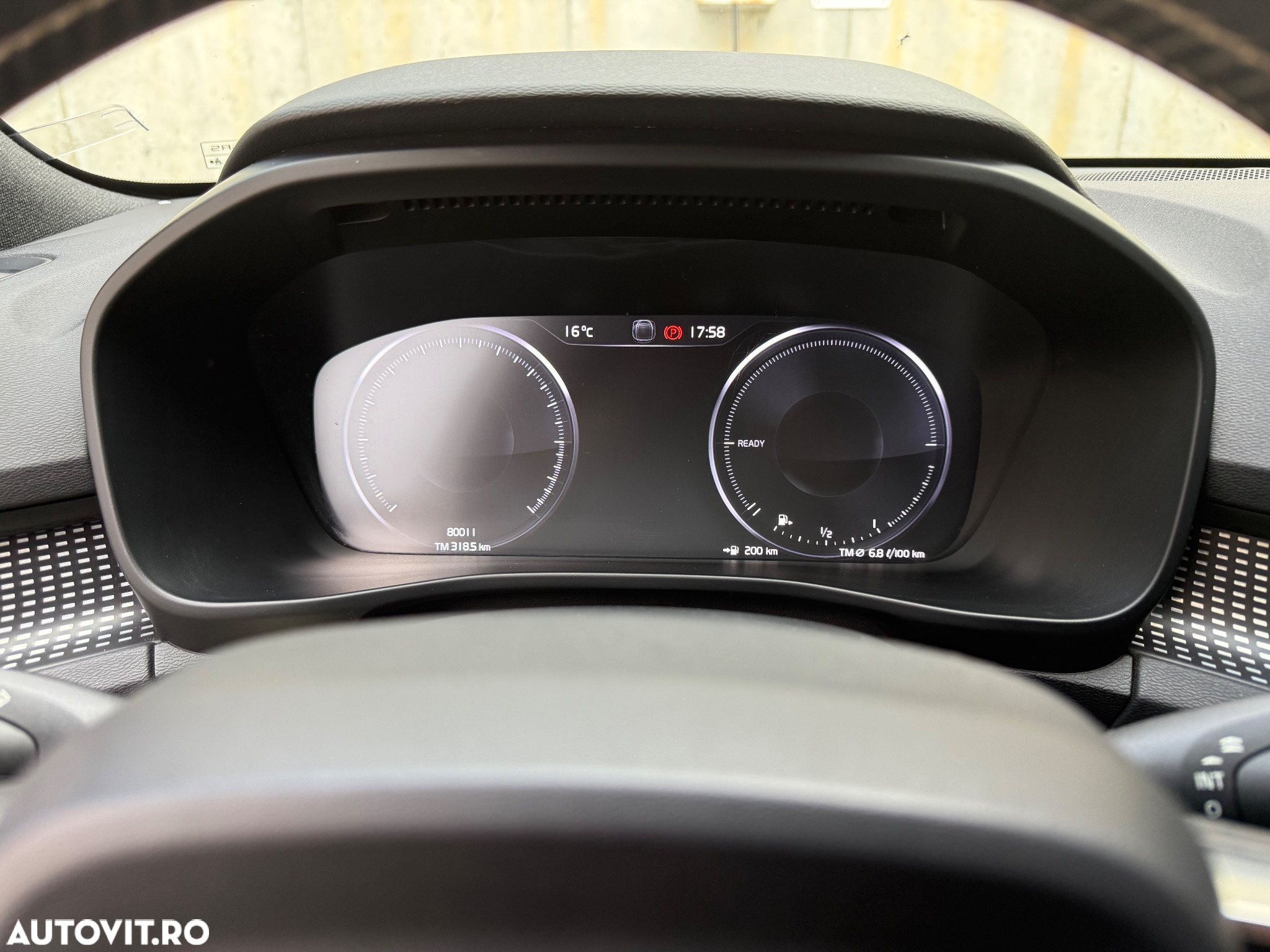 Volvo XC 40 Recharge T5 Twin Engine AT7 R-Design - 14