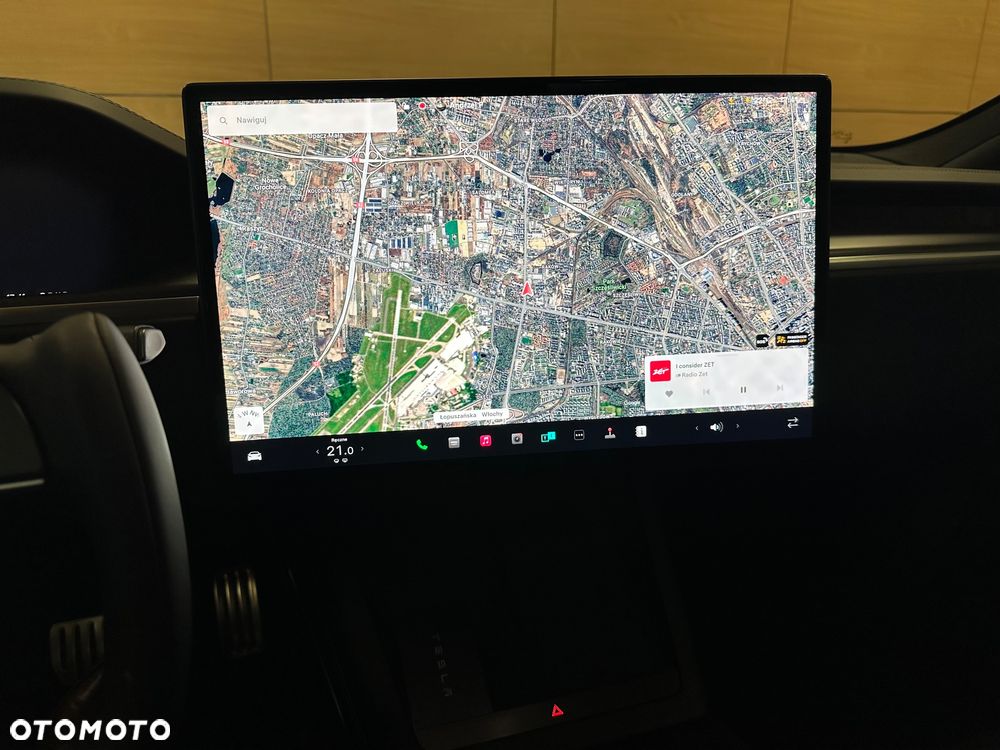 Tesla Model S Plaid - 16