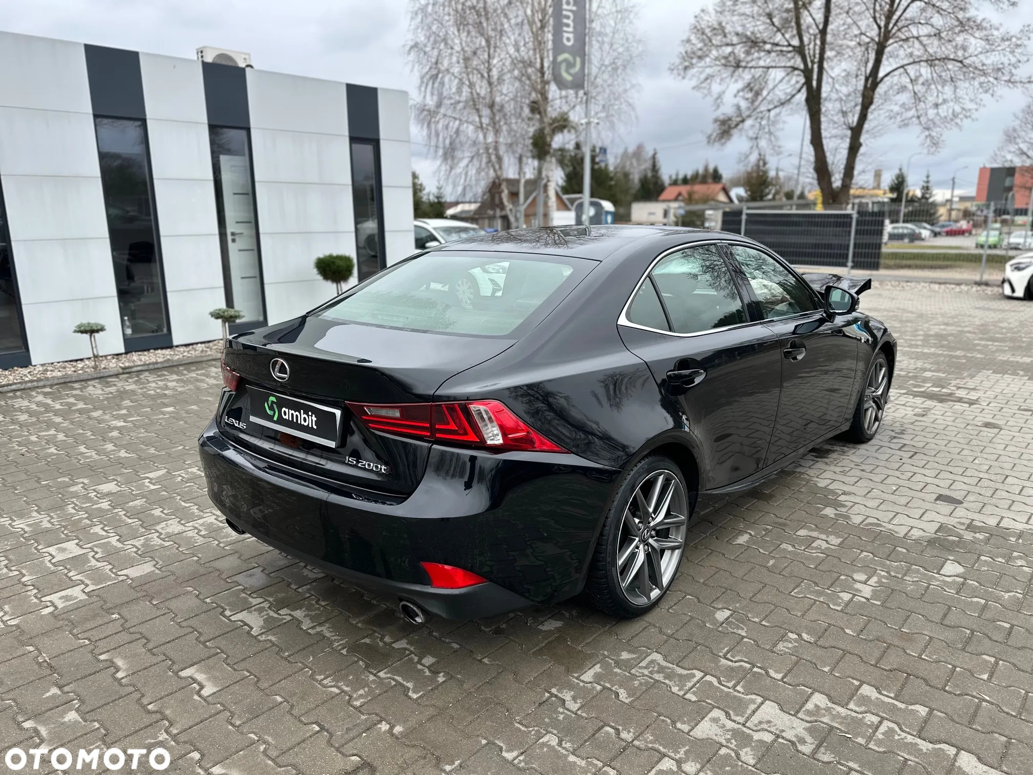 Lexus IS - 5