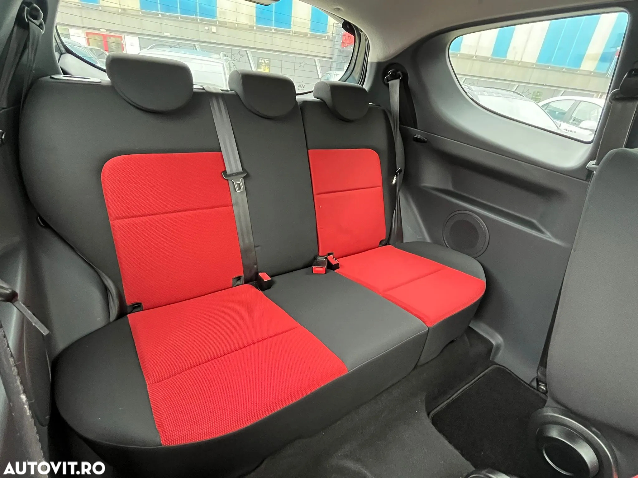Mitsubishi Colt 1.3 Intense - 8