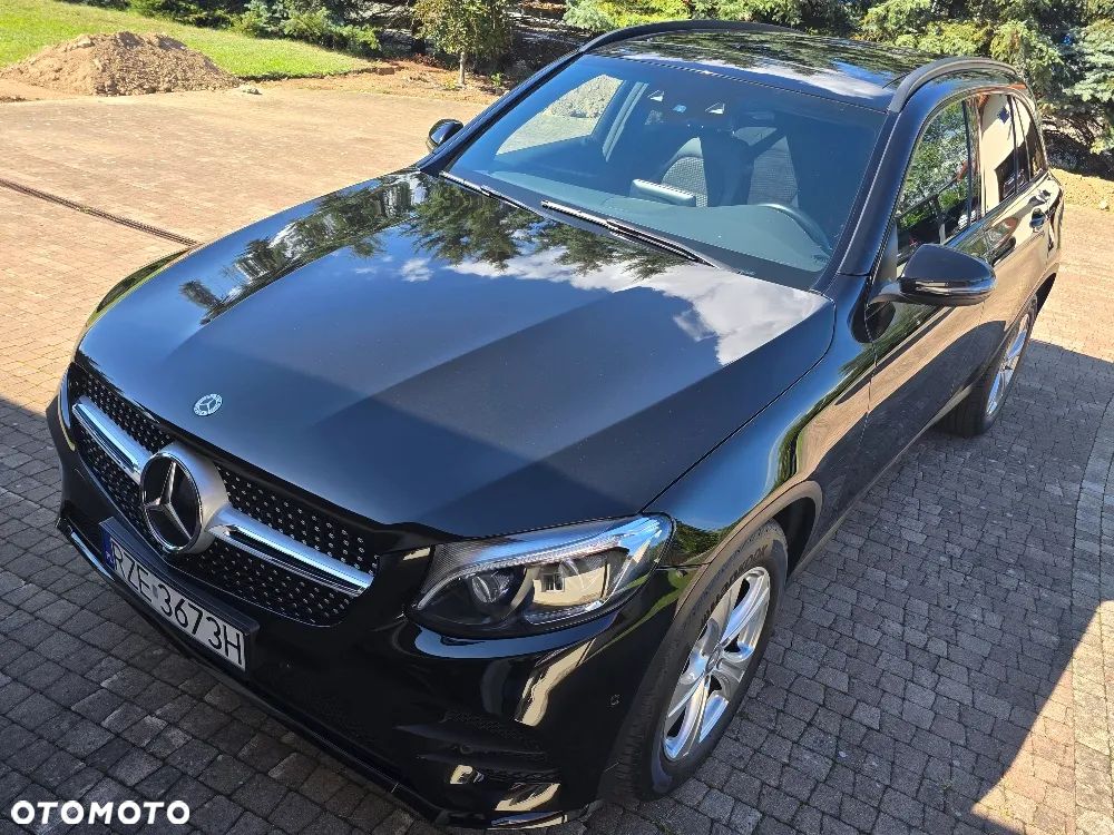 Mercedes-Benz GLC 220 d 4Matic 9G-TRONIC Edition 1 - 2