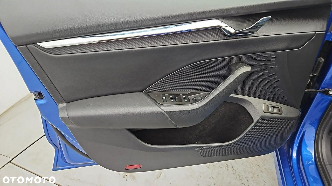 Skoda Octavia 2.0 TDI Style DSG - 10