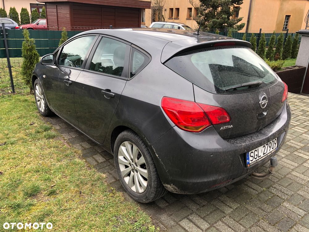 Opel Astra 1.6 Easytronic Edition 111 Jahre - 2