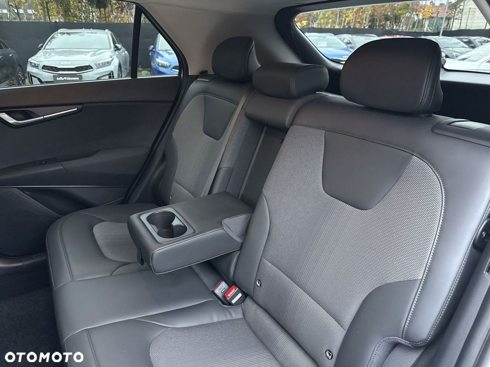 Kia Niro 1.6 GDI Hybrid L - 11