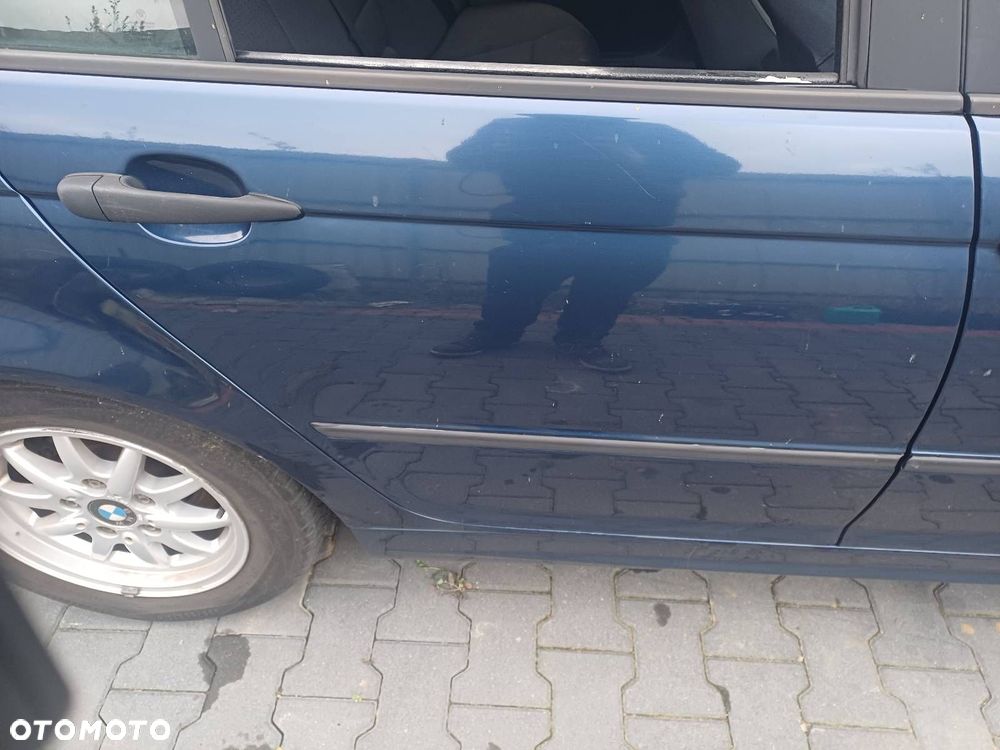 DRZWI KOMPLETNE PRAWY TYŁ BMW E46 LIFT A07/5 - 2