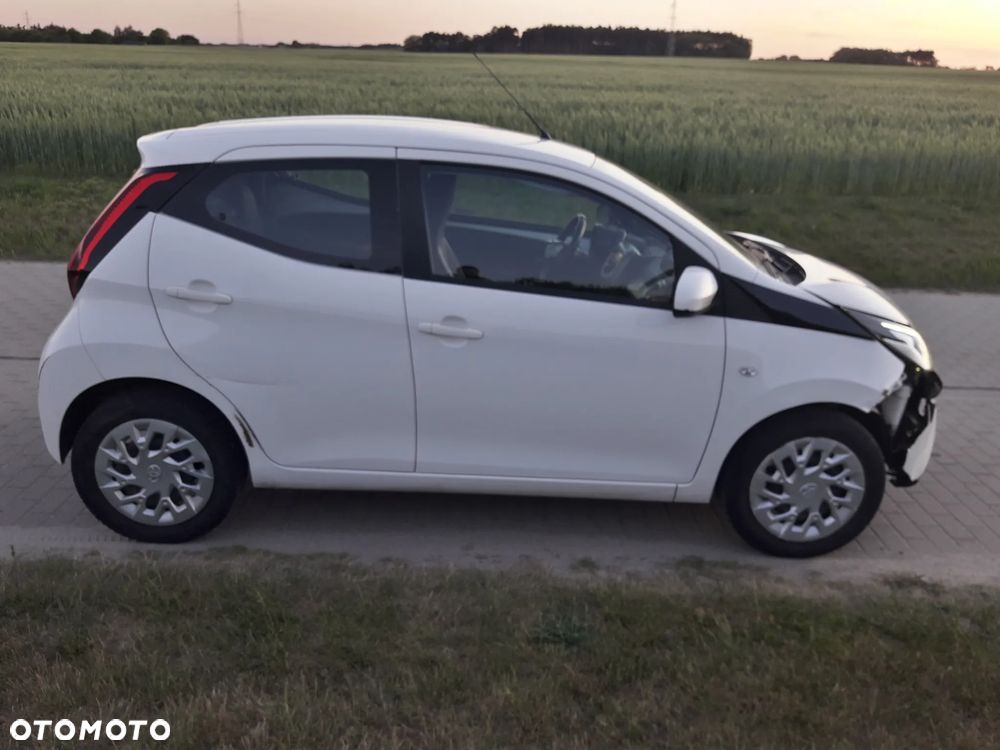 Toyota Aygo 1.0 VVT-i Black Edition - 6