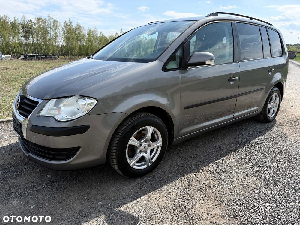 Volkswagen Touran 1.6 Goal - 2