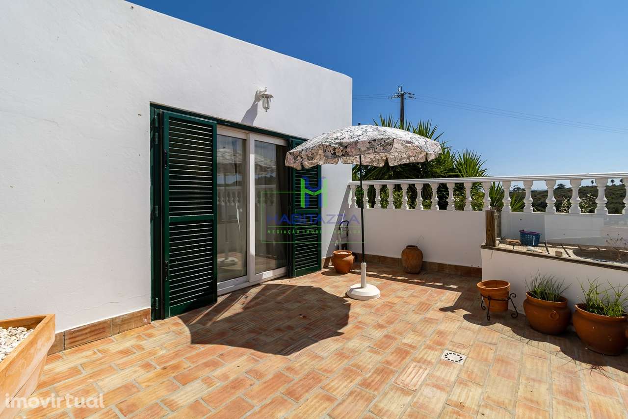 Apartamento T2 + Anexo com 1 quarto, 1 Escritório e 1 Casa de Banho, c - Grande imagem: 4/25