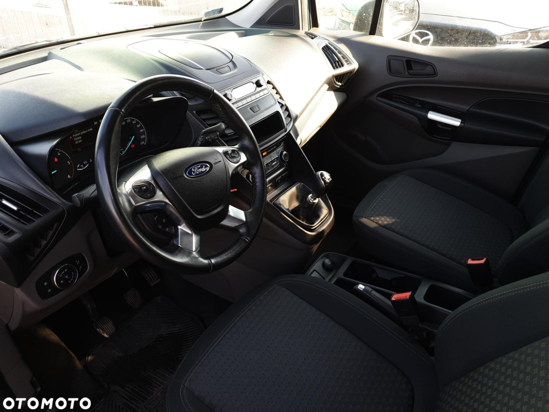 Ford transit-connect - 9