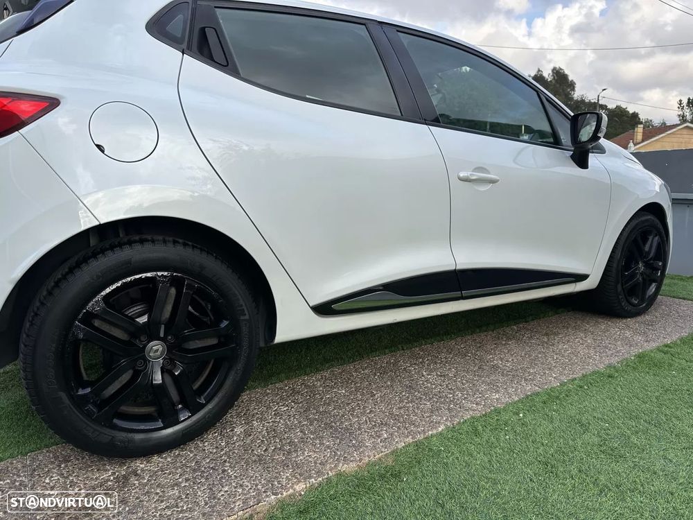 Renault Clio 1.5 dCi Limited - 23