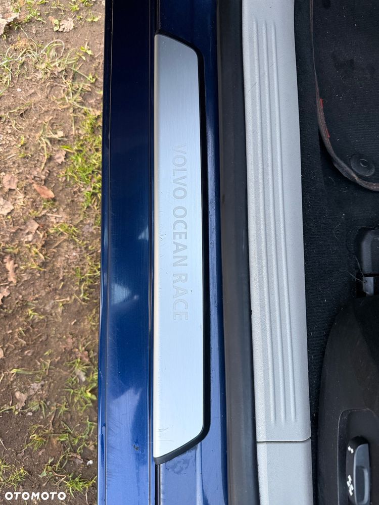 Volvo V40 D4 Ocean Race - 22