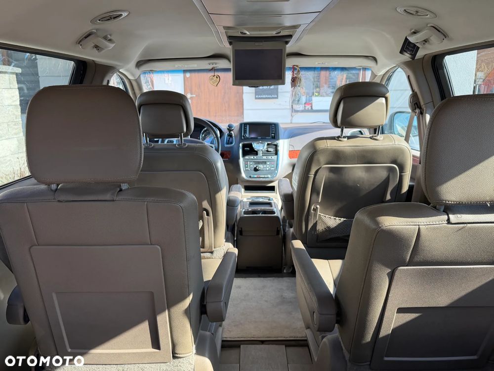 Chrysler Town & Country 3.6 Touring - 5