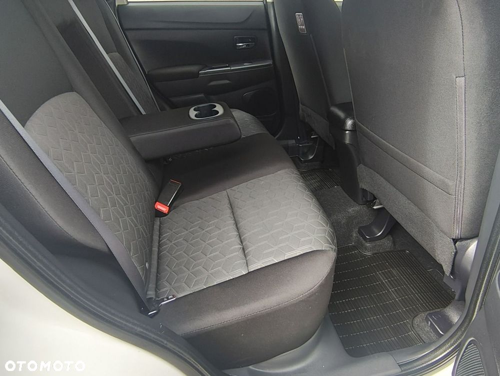 Mitsubishi ASX 2.0 Intense Plus - 28