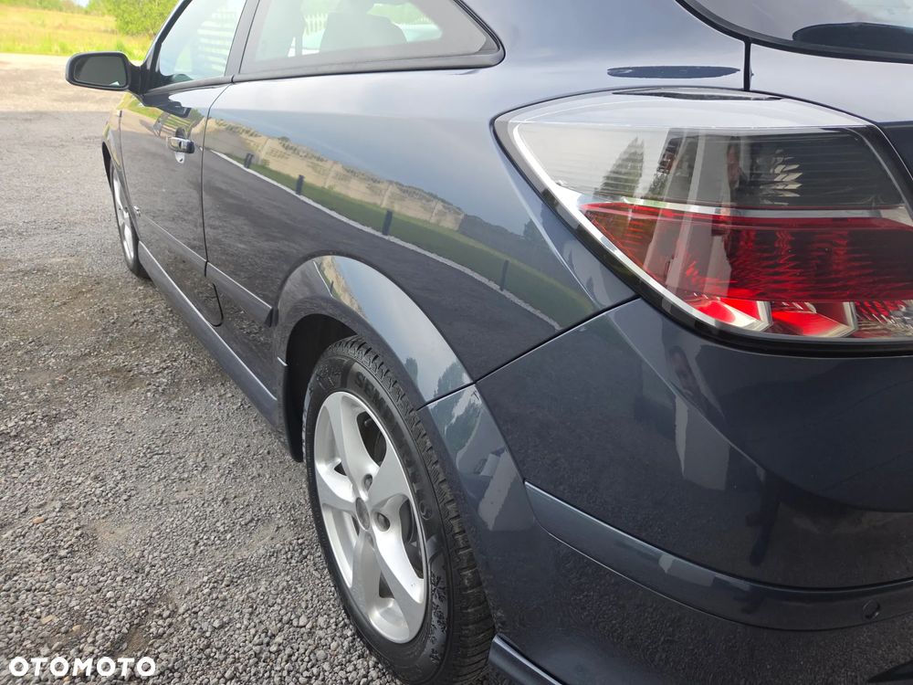 Opel Astra 1.8 Sport - 20