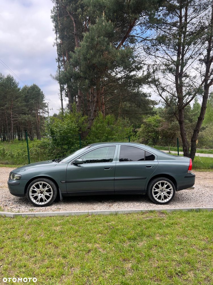 Volvo S60 - 3