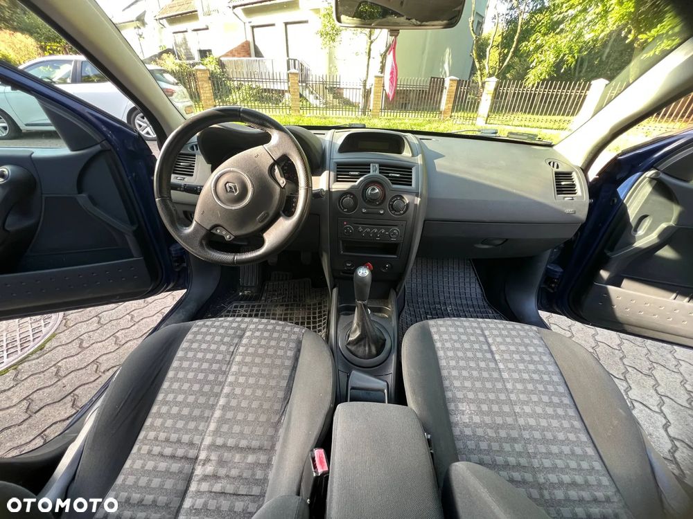 Renault Megane - 12