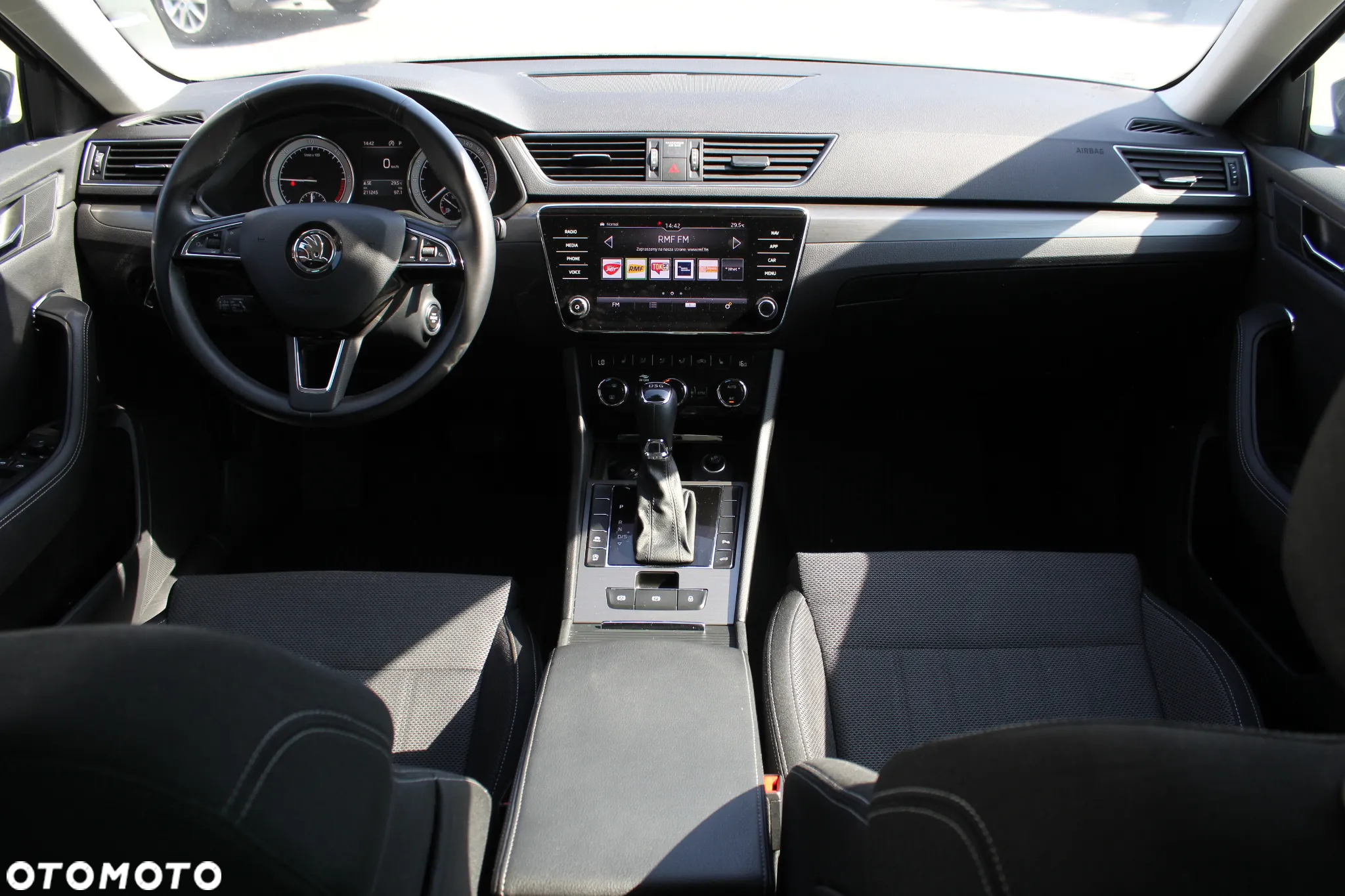 Skoda Superb 2.0 TDI DSG Ambition - 12