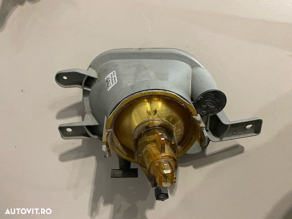 Proiector ceata dreapta VOLVO XC90 2003-2010 31111183 - 3