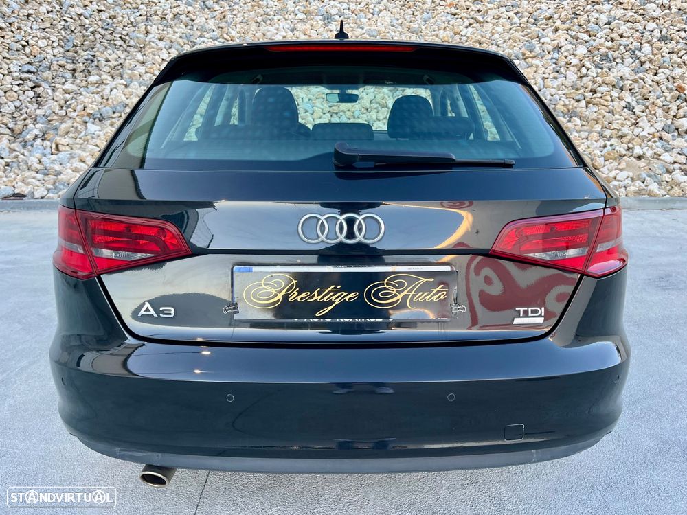 Audi A3 Sportback 1.6 TDI Attraction Ultra - 4
