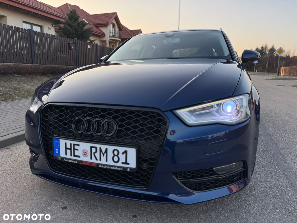 Audi A3 Sportback 1.6 TDI (clean diesel) S line Sportpaket - 2