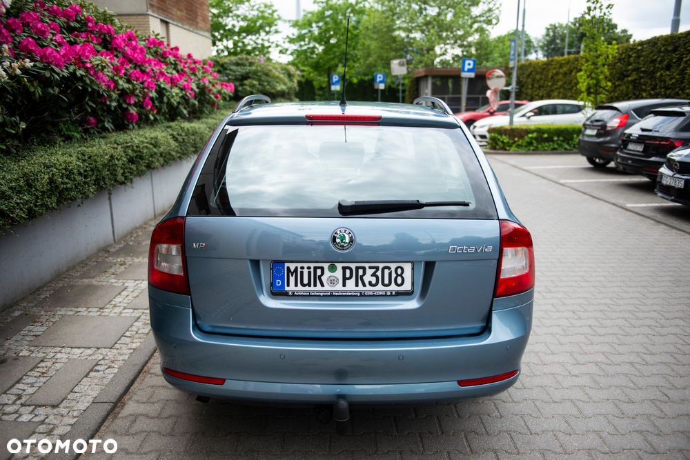 Skoda Octavia 1.6 Active - 5