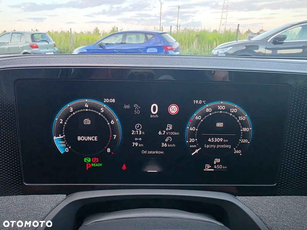 Volkswagen Passat - 28