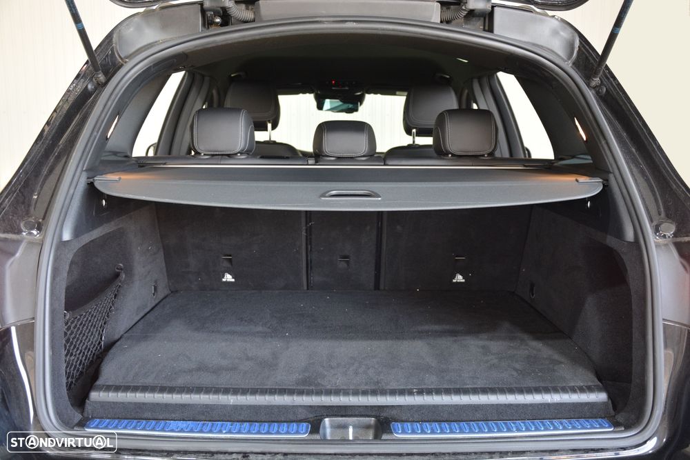 Mercedes-Benz GLC 300 - 13