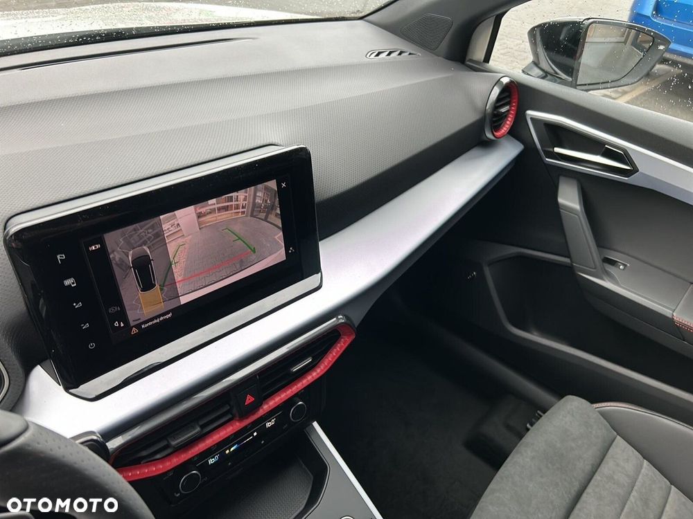 Seat Arona - 16