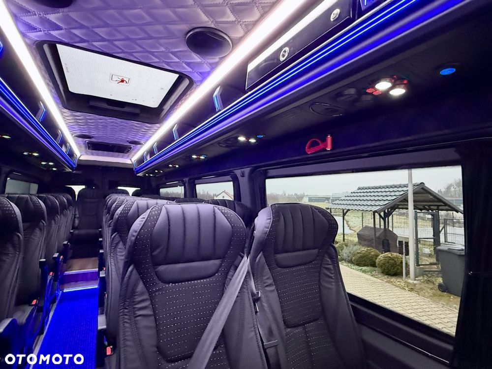 Mercedes-Benz Sprinter 519 Tourist Line GSR II - 17