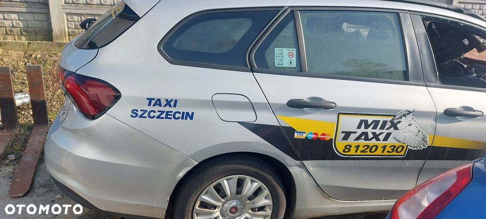 Fiat Tipo kombi drzwi prawy tył kompletne - 6