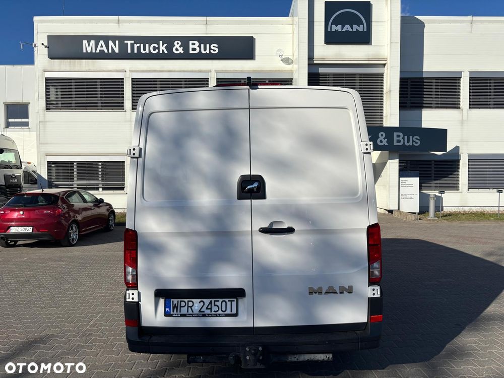 MAN TGE - 8