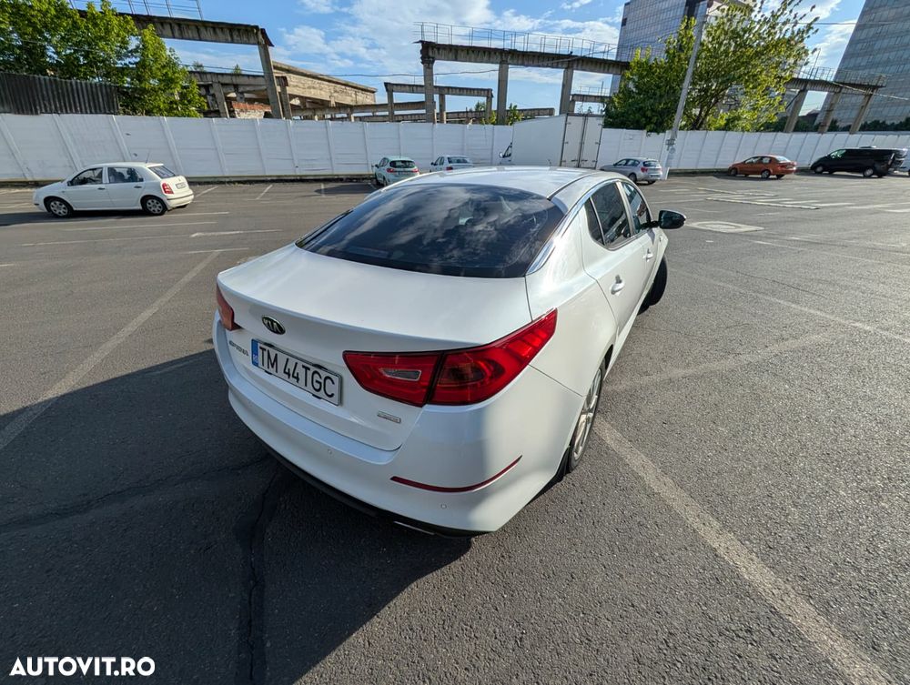 Kia Optima - 6