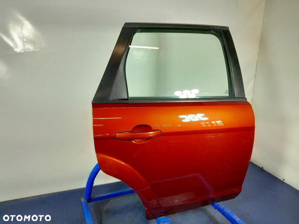 FORD FOCUS MK2 KOMBI LIFT DRZWI TYŁ PRAWE TANGO - 2