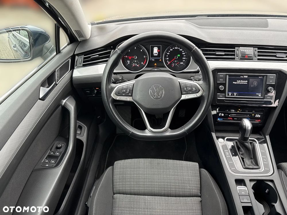 Volkswagen Passat Variant 2.0 TDI EVO Business DSG - 23