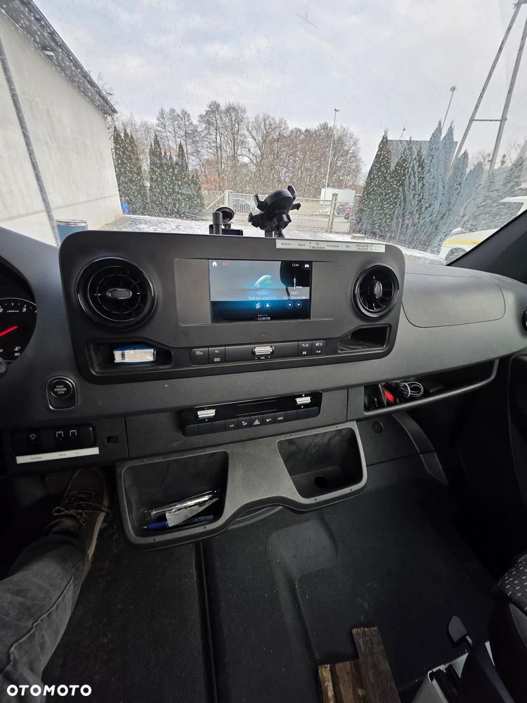 Mercedes-Benz Sprinter - 31