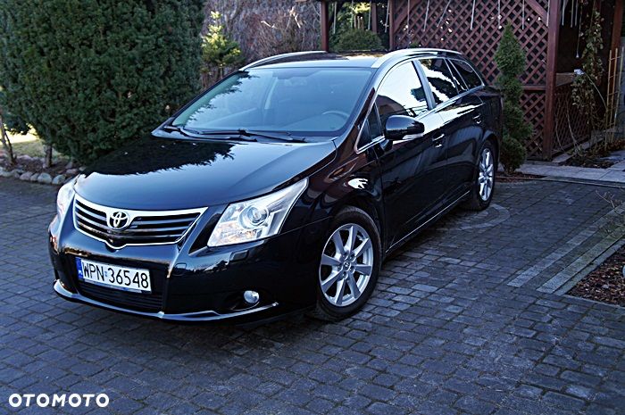 Toyota Avensis 2.0 Multidrive S Executive - 9