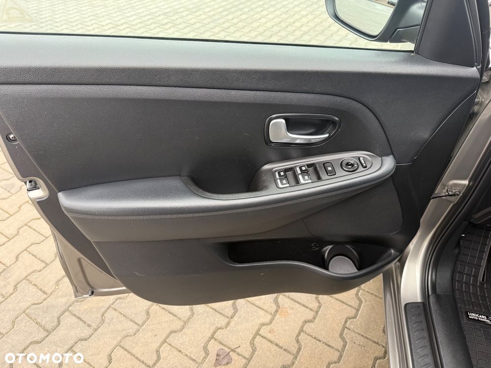 Kia Carens 1.7 CRDi 115 Dream-Team Edition - 21