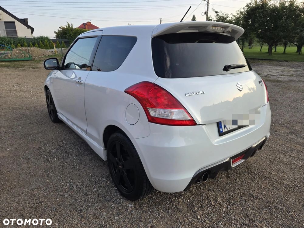 Suzuki Swift - 3