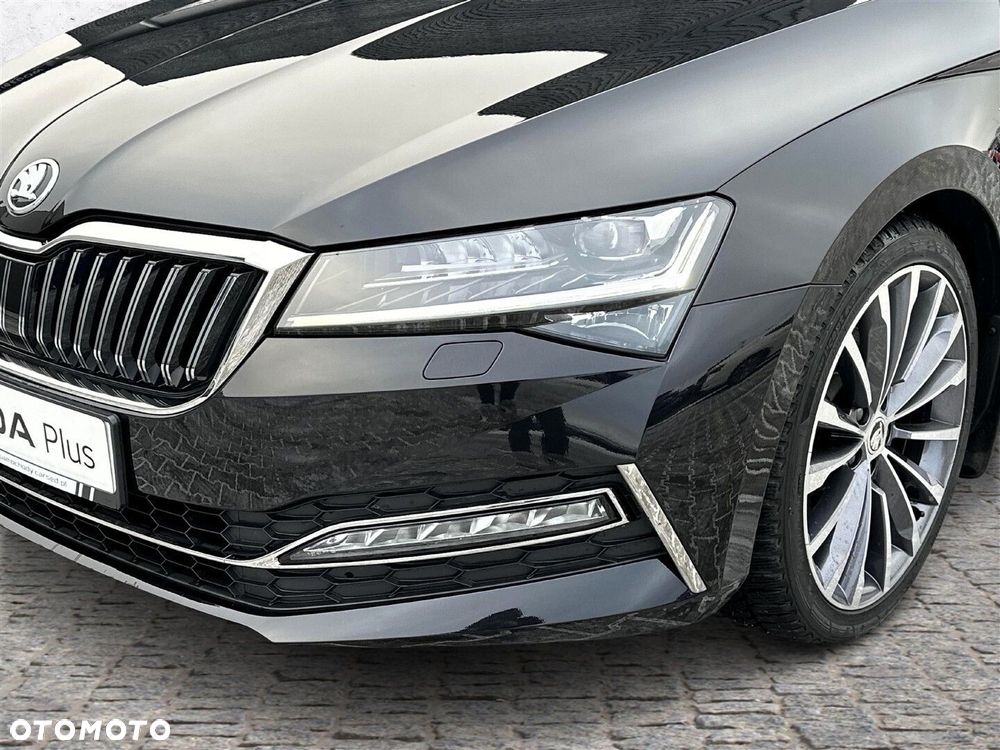 Skoda Superb 2.0 TSI L&K DSG - 35