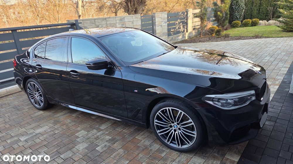 BMW Seria 5 530i xDrive M Sport sport - 9
