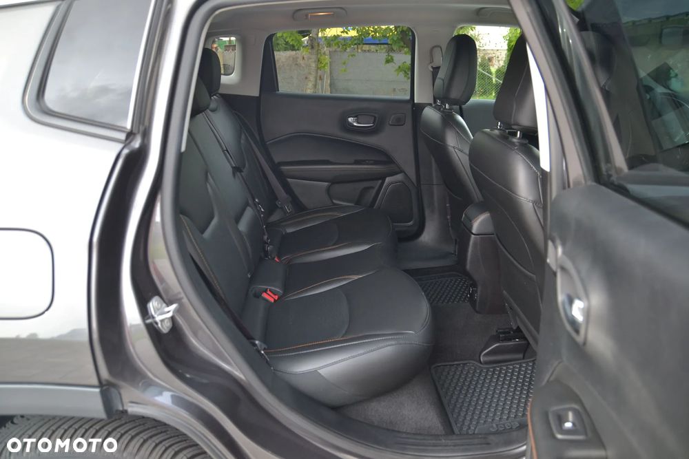 Jeep Compass 2.0 MJD Limited 4WD S&S - 17