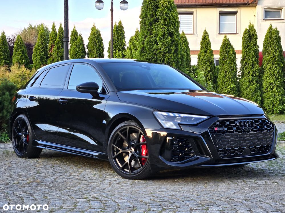 Audi RS3 Sportback TFSI Quattro S tronic - 3