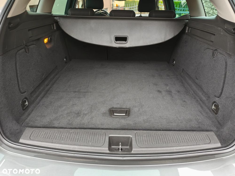 Opel Astra 1.6 CDTI Sport - 24